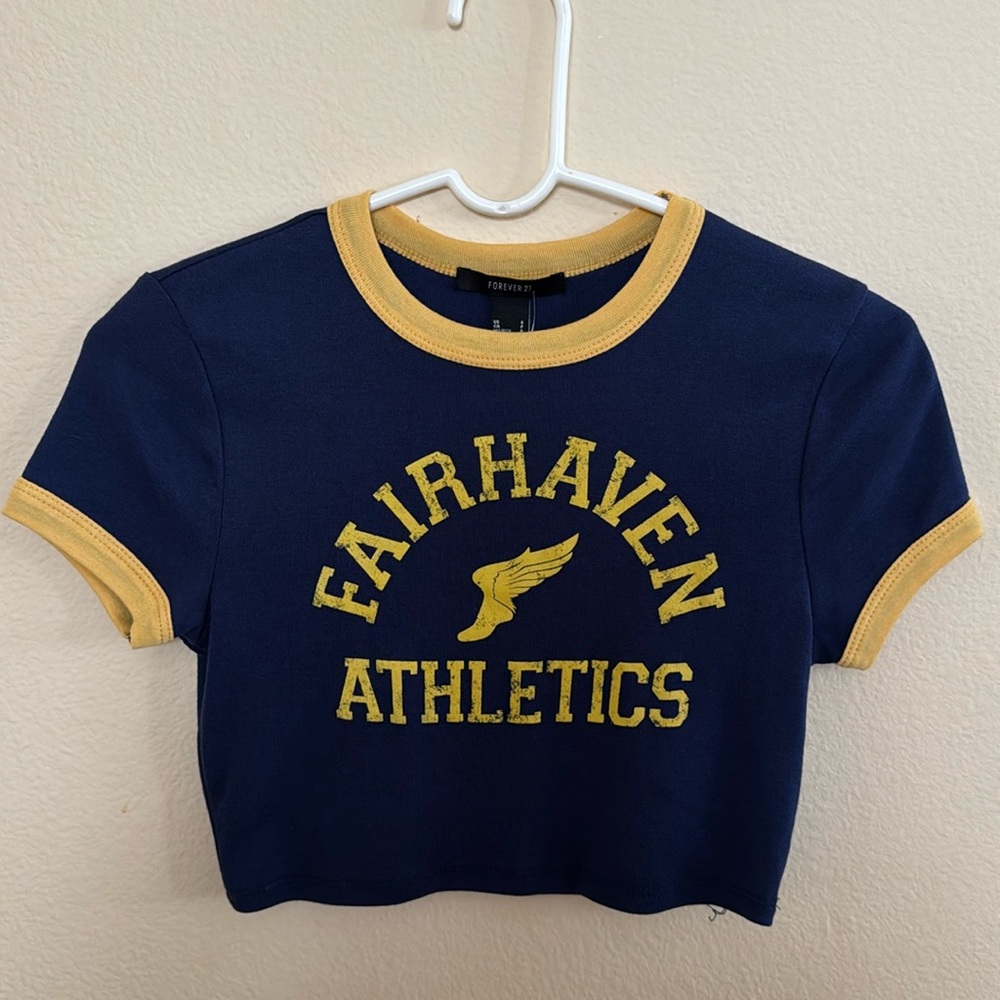 🆕 Forever 21 Crop Top